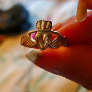 Sterling silver ring size 5